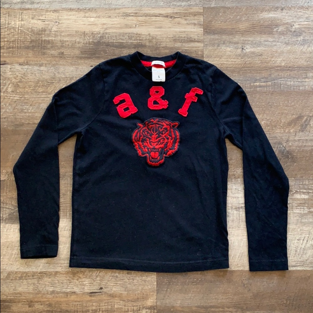 Boy Long sleeves tee Navy blue Abercrombie size S